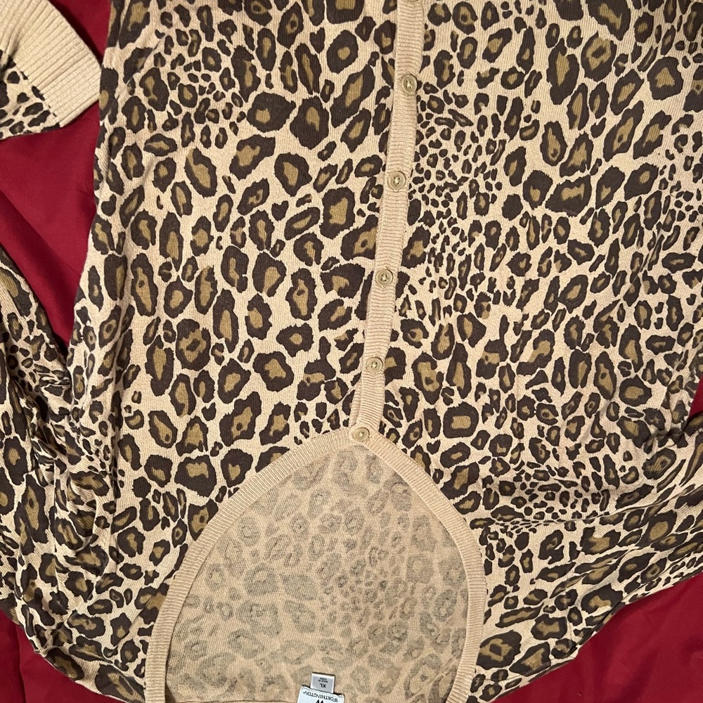Leopard sweater - Picture 2 of 3